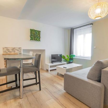 Triplex Cosy Apartment Reims Exterior foto