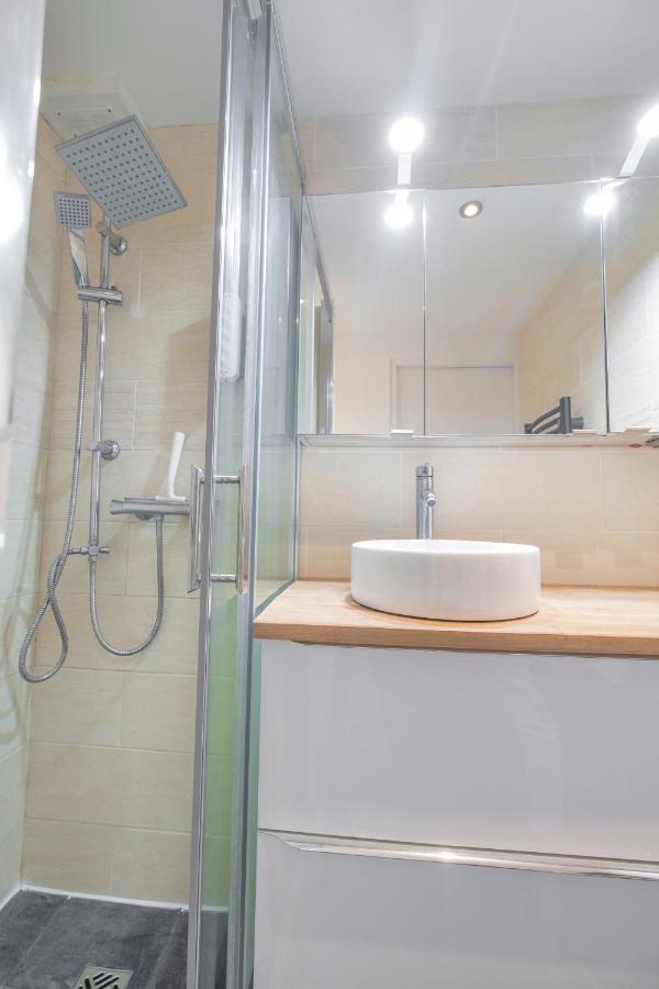 Triplex Cosy Apartment Reims Exterior foto