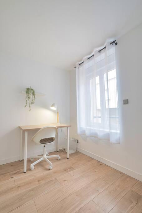 Triplex Cosy Apartment Reims Exterior foto