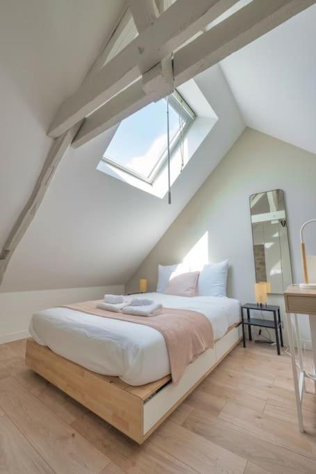 Triplex Cosy Apartment Reims Exterior foto
